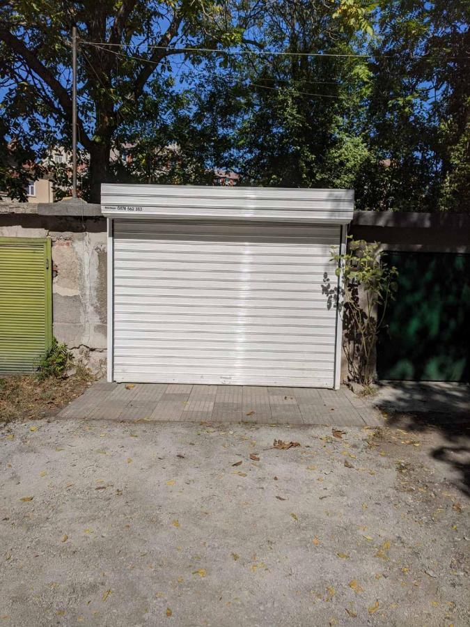 Midtown Place Apartment Doris 1 With Garage Plovdiv Exteriér fotografie